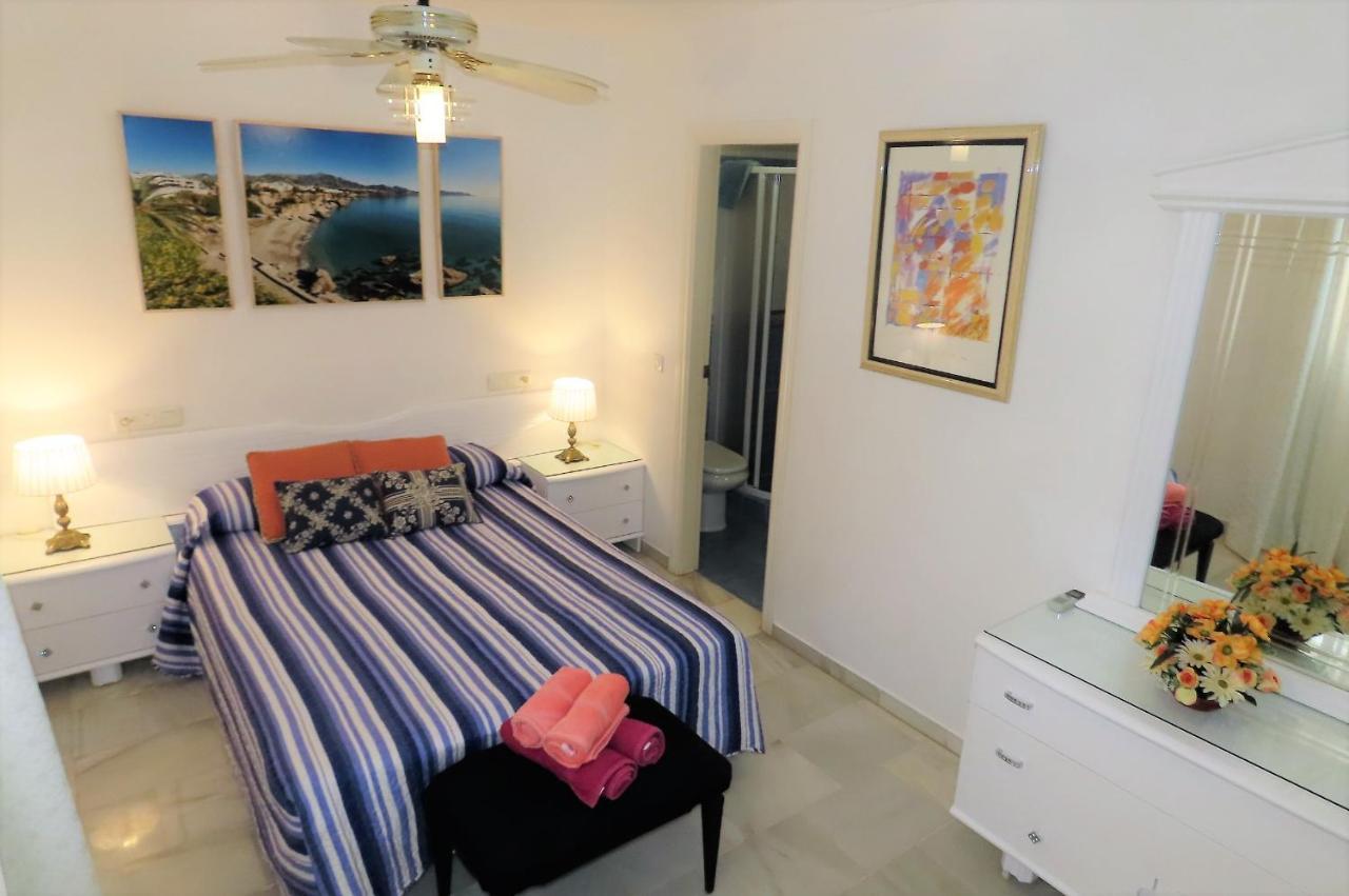 Aljamar 3B Apartment เนร์คา ภายนอก รูปภาพ