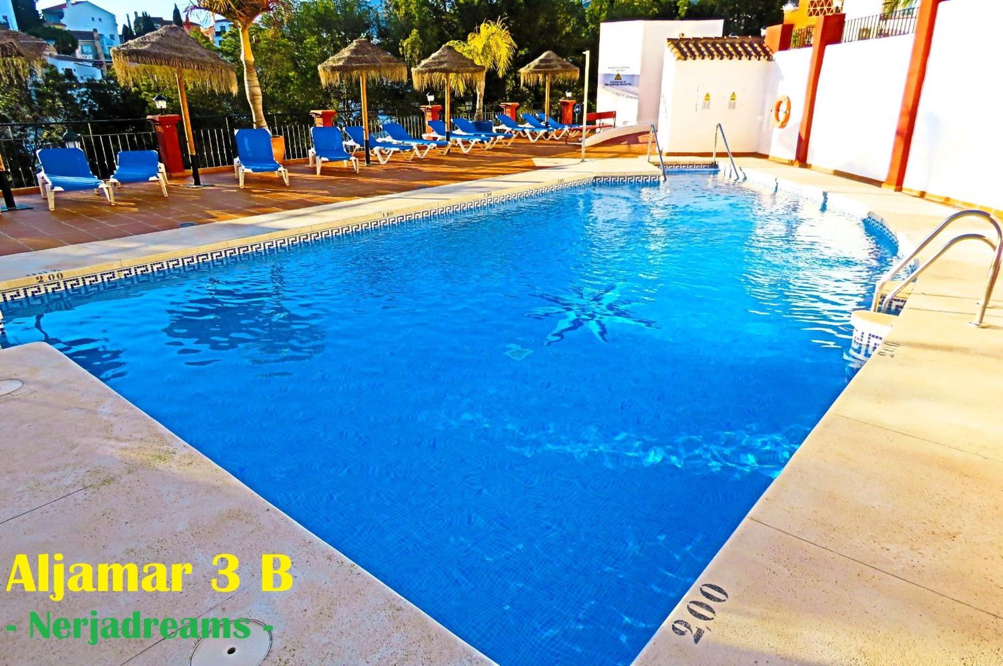 Aljamar 3B Apartment เนร์คา ภายนอก รูปภาพ